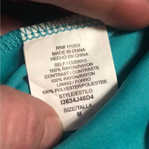 Love Reigns floral embroidered dress - Picture 4 of 4